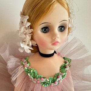 Madame Alexander’s Elise as Ballerina Doll With tag 17” 1960s Exc cond No box